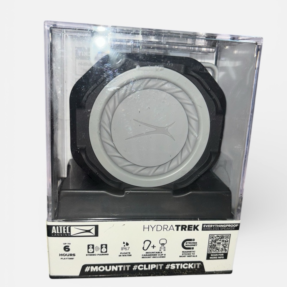 HydraTrek Gray Bluetooth Speaker